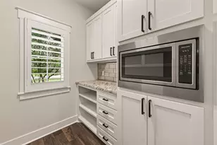 2401 Cunningham Dr, Pearland, TX 77581 - Photo 21