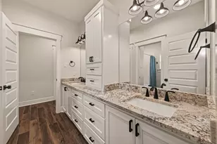 2401 Cunningham Dr, Pearland, TX 77581 - Photo 25