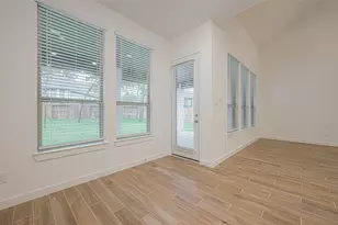 235 Sky Top Dr, Montgomery, TX 77316 - Photo 11