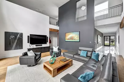 8317 Hunters Creek Drive, Hunters Creek Village, TX 77024 - Photo 9