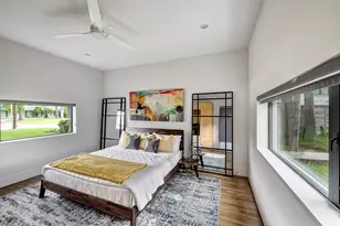 8317 Hunters Creek Dr, Hunters Creek Village, TX 77024 - Photo 5