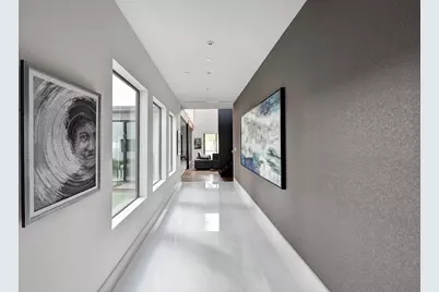 8317 Hunters Creek Drive, Hunters Creek Village, TX 77024 - Photo 3