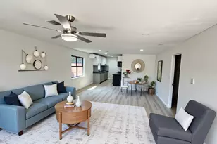 829 Canfield St, Liberty, TX 77575 - Photo 5