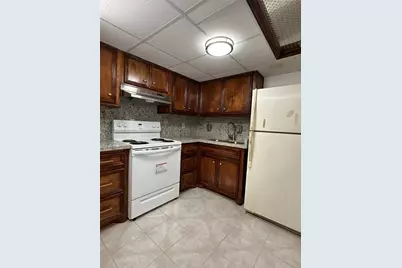 8250 Park Place Boulevard #303, Houston, TX 77017 - Photo 3