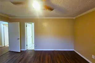 6402 Barrygate Dr, Spring, TX 77373 - Photo 11