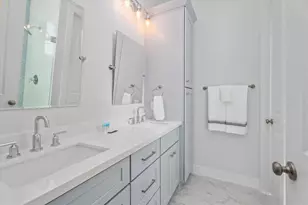 26726 Estuary Dr, Galveston, TX 77554 - Photo 11