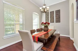 63 S Victoriana Cir, Spring, TX 77389 - Photo 11