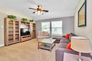 63 S Victoriana Cir, Spring, TX 77389 - Photo 9