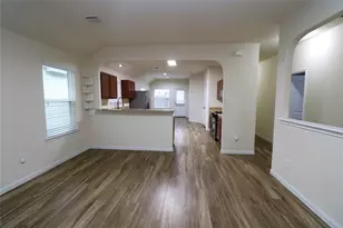 10338 Douglas Fir Villa Ave, Houston, TX 77044 - Photo 7