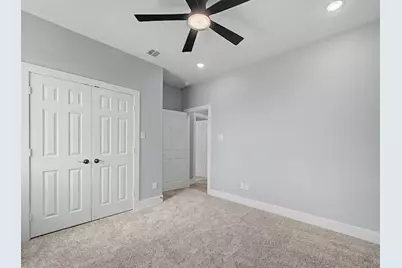 1220 Appaloosa Circle, Angleton, TX 77515 - Photo 9