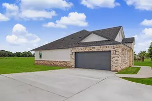 1220 Appaloosa Cir, Angleton, TX 77515 - Photo 5