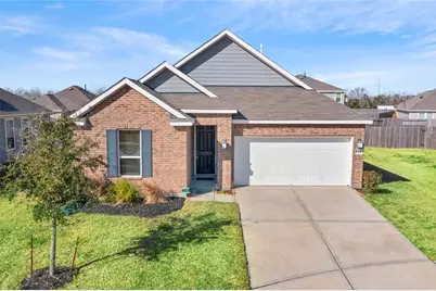 996 Camellia Hills Lane, La Marque, TX 77568 - Photo 1