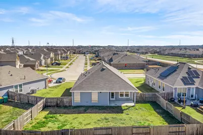 996 Camellia Hills Lane, La Marque, TX 77568 - Photo 23