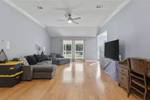 13 Westwood Dr, Huntsville, TX 77320 - Photo 9