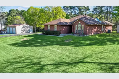 13 Westwood Drive, Huntsville, TX 77320 - Photo 3