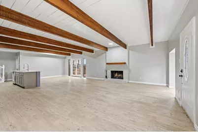 5382 Brownway Street #D39, Houston, TX 77056 - Photo 11