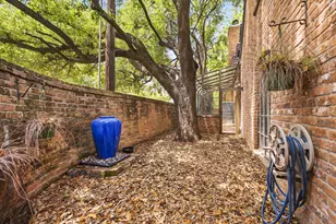 5382 Brownway St, Houston, TX 77056 - Photo 49