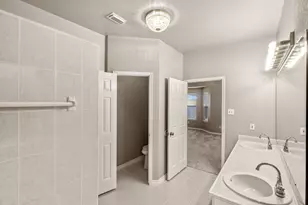 1352 Deer Ridge Dr, League City, TX 77573 - Photo 27