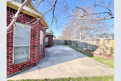 3311 Whitebud Drive, Houston, TX 77082 - Photo 39