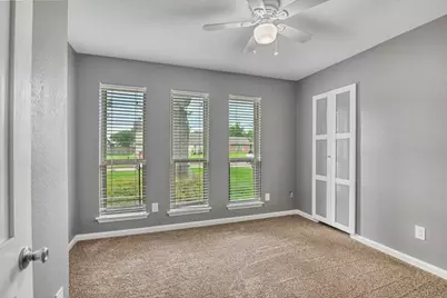 638 Fair Oak Drive, Stafford, TX 77477 - Photo 15