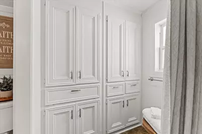 106 Harbour Town Court, Conroe, TX 77356 - Photo 7