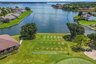 106 Harbour Town Ct, Conroe, TX 77356 - Photo 33