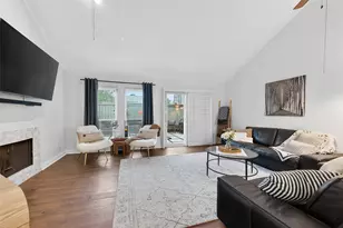 1353 Chardonnay Dr, Houston, TX 77077 - Photo 15