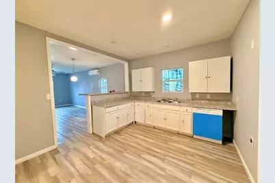 710 W 14th Street, Port Arthur, TX 77640 - Photo 3