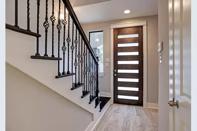608 W 28th Street #B, Houston, TX 77008 - Photo 5