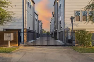 608 W 28th St, Houston, TX 77008 - Photo 29