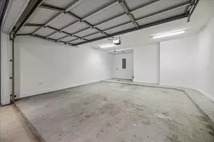 608 W 28th St, Houston, TX 77008 - Photo 27