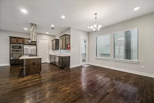 608 W 28th St, Houston, TX 77008 - Photo 17