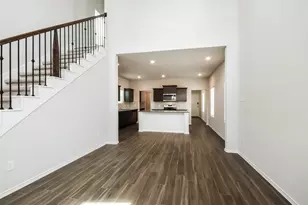 15304 Estrella E, Houston, TX 77073 - Photo 5