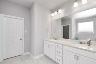183 Solana Point Dr, Katy, TX 77493 - Photo 33