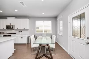 183 Solana Point Dr, Katy, TX 77493 - Photo 11