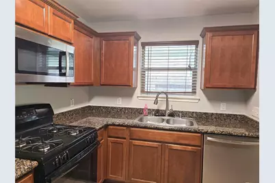 10320 Stone Gate Drive, Conroe, TX 77385 - Photo 7