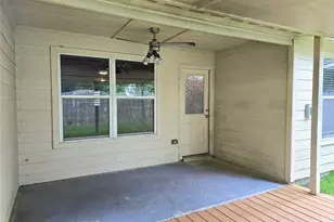 10320 Stone Gate Dr, Conroe, TX 77385 - Photo 29