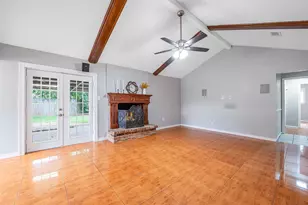 239 Blackwater Ln, Houston, TX 77015 - Photo 9