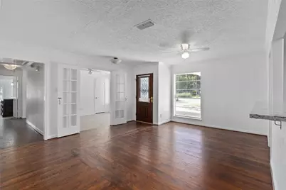 500 Shirleen Drive, Seabrook, TX 77586 - Photo 5