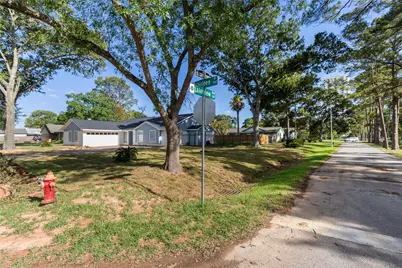 500 Shirleen Drive, Seabrook, TX 77586 - Photo 35