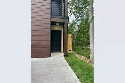 9914 8 Fillmore #A, Houston, TX 77029 - Photo 1