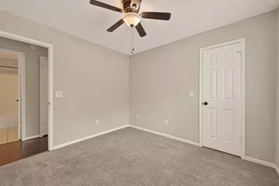 27 Lush Meadow Place, The Woodlands, TX 77381 - Photo 23