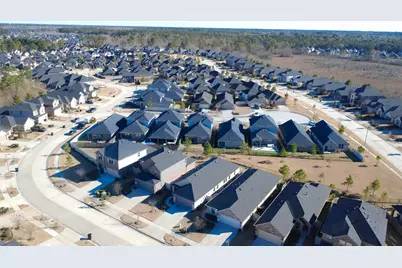 9315 Colonial Bent Court, Conroe, TX 77385 - Photo 3