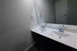 9315 Colonial Bent Ct, Conroe, TX 77385 - Photo 13