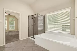 13018 Sweetgum Shores Dr, Houston, TX 77044 - Photo 21