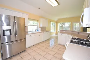 6327 Merona Ln, Houston, TX 77041 - Photo 7