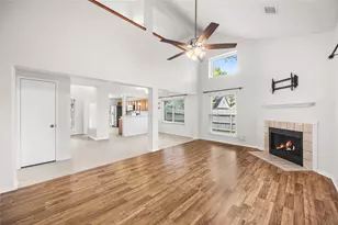 16003 Salton Point Dr, Friendswood, TX 77546 - Photo 13