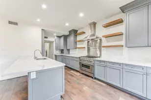 7505 Brompton St, Houston, TX 77025 - Photo 7