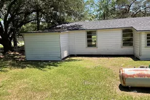 1329 Adams Rd, Bay City, TX 77414 - Photo 1