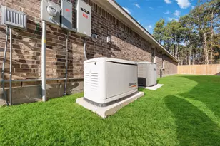 24034 Sunview Vly Dr, Spring, TX 77373 - Photo 11